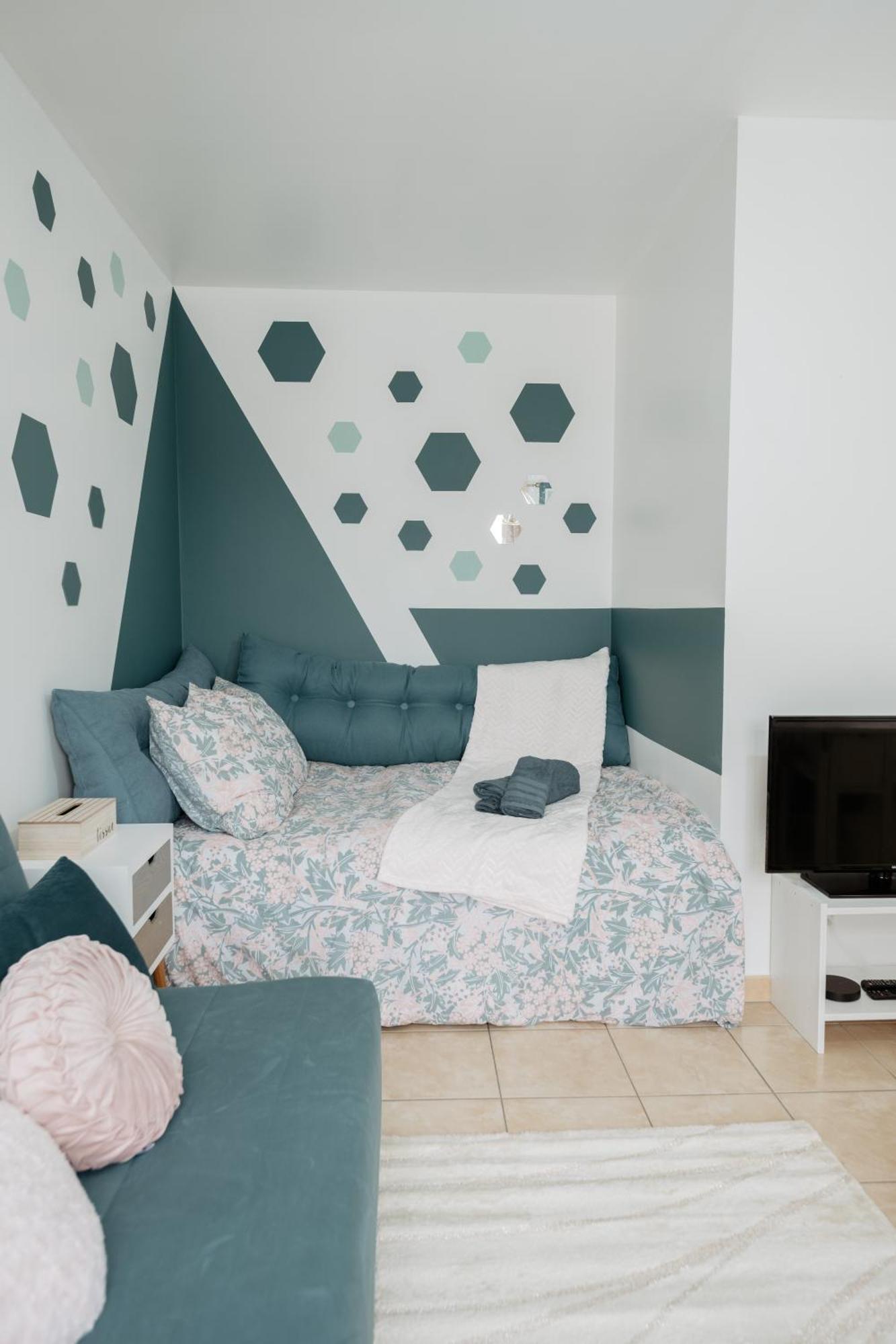 Hexa Dream Apartment Montevrain Exterior photo